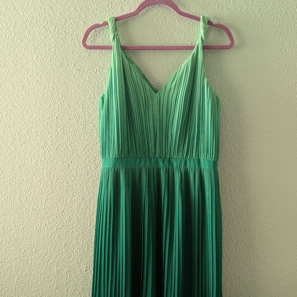 Ombre Green Banana Republic Pleated Dress - Picture 1 of 3